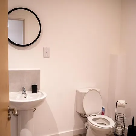Jubilee View Apartment Manchester Exterior photo